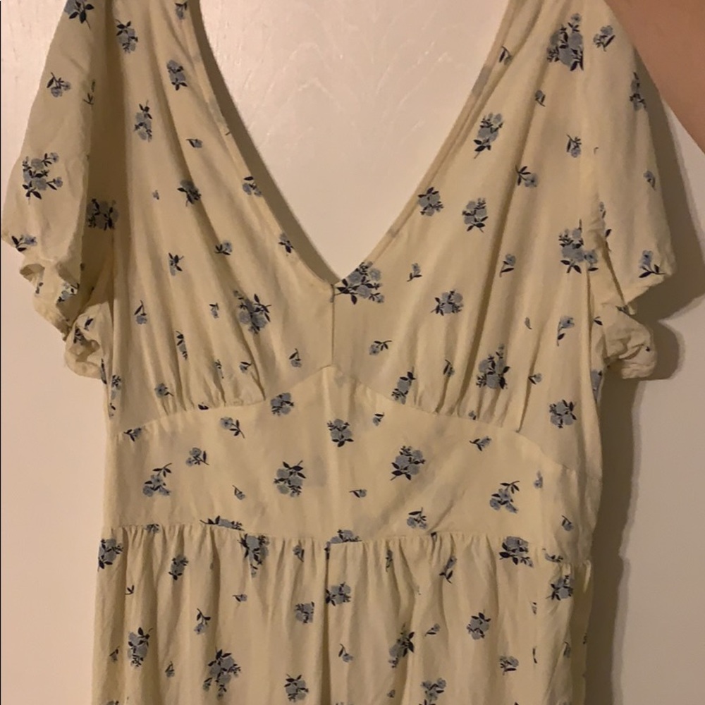 white flower romper!